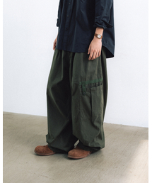 Strap Cargo Balloon Pants - Khaki