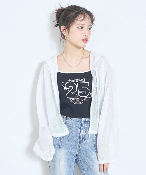 LOVETOXIC(ラブトキシック)の「【LTXC/抗菌防臭】キャミつきメッシュパーカー(アンサンブル・キッズ・ブラック/オフホワイト/サックスブルー・S:140cm/M:150cm/L:160cm/130cm)」の4枚目の写真