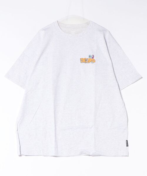 DC SHOES(ディーシーシューズ)の「DC SHOES メンズ 26 WALL SCRAPE SS Tシャツ 【2026年春夏モデル】/半袖バックプリント(Tシャツ/カットソー・メンズ・ホワイト/ブラック/スミクロ/グレー・MEDIUM/LARGE/X-LARGE)」の4枚目の写真