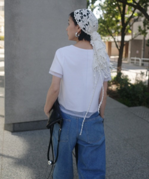 Ameri(アメリ)の「SHEER LAYERED GLIMMER GRAPHIC TEE(Tシャツ/カットソー・レディース・ブルー/チャコールグレー/ホワイト・MEDIUM/SMALL)」の12枚目の写真