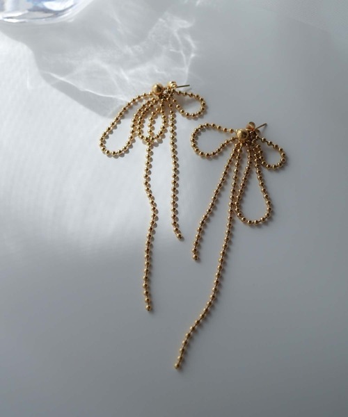 CERCA(チェルカ)の「saran jewelry/ロングボールチェーン 3way ピアス /アレルギー対応(ピアス(両耳用)・レディース・シルバー/ゴールド・FREE)」の2枚目の写真