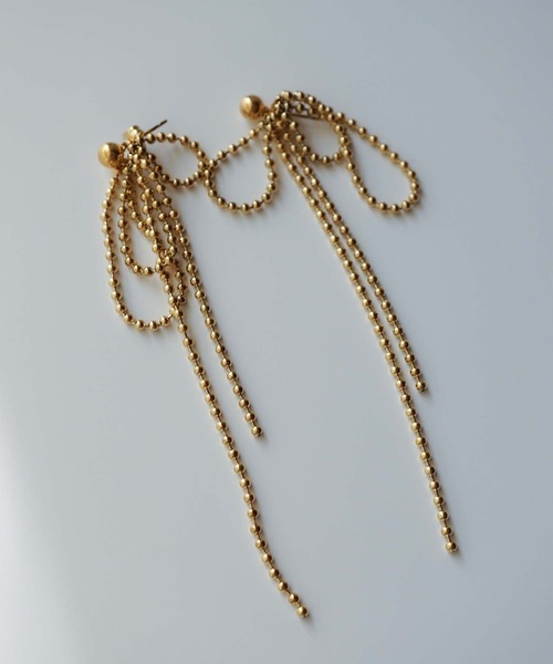 CERCA(チェルカ)の「saran jewelry/ロングボールチェーン 3way ピアス /アレルギー対応(ピアス(両耳用)・レディース・シルバー/ゴールド・FREE)」の5枚目の写真