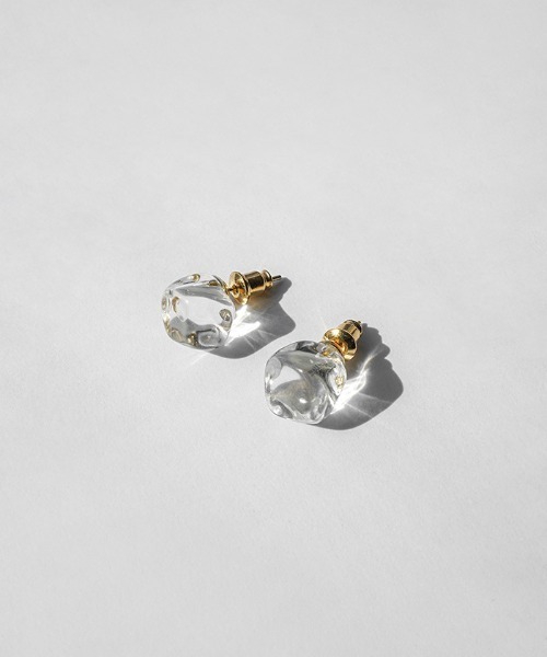 HARIO Lampwork Factory(ハリオランプワークファクトリー)の「ピアス フロート(ピアス(両耳用)・レディース・クリア・FREE)」の6枚目の写真