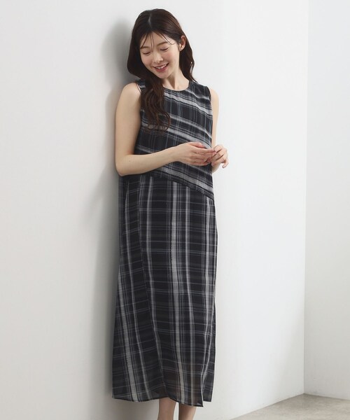 grove(グローブ)の「【洗える・体型カバー】アートチェックワンピース(ワンピース・レディース・ベージュ系1/ブラック系1・03/02/05/01/04)」の5枚目の写真