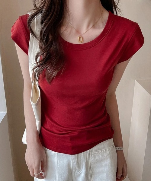 yuue' ( wear )（ユーイ）の「ワイドネックフレンチスリーブTシャツ（Tシャツ/カットソー・レディース・レッド/ホワイト/ブラック・FREE）」の3枚目の写真
