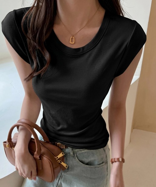 yuue' ( wear )（ユーイ）の「ワイドネックフレンチスリーブTシャツ（Tシャツ/カットソー・レディース・レッド/ホワイト/ブラック・FREE）」の11枚目の写真