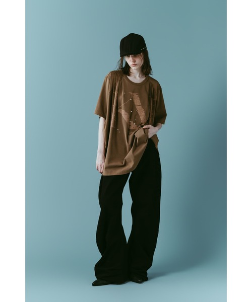 Knuth Marf(クヌースマーフ)の「tuck detail oversized tee(unisex)(Tシャツ/カットソー・レディース・ブルー/ブラック/ブラウン・FREE)」の18枚目の写真