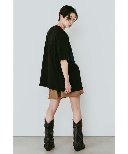 Knuth Marf(クヌースマーフ)の「tuck detail oversized tee(unisex)(Tシャツ/カットソー・レディース・ブルー/ブラック/ブラウン・FREE)」の7枚目の写真
