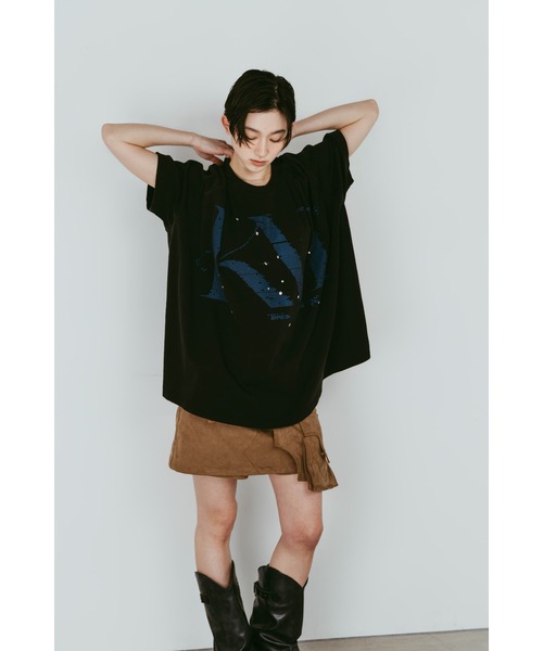 Knuth Marf(クヌースマーフ)の「tuck detail oversized tee(unisex)(Tシャツ/カットソー・レディース・ブルー/ブラック/ブラウン・FREE)」の6枚目の写真