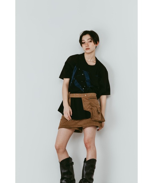 Knuth Marf(クヌースマーフ)の「tuck detail oversized tee(unisex)(Tシャツ/カットソー・レディース・ブルー/ブラック/ブラウン・FREE)」の12枚目の写真