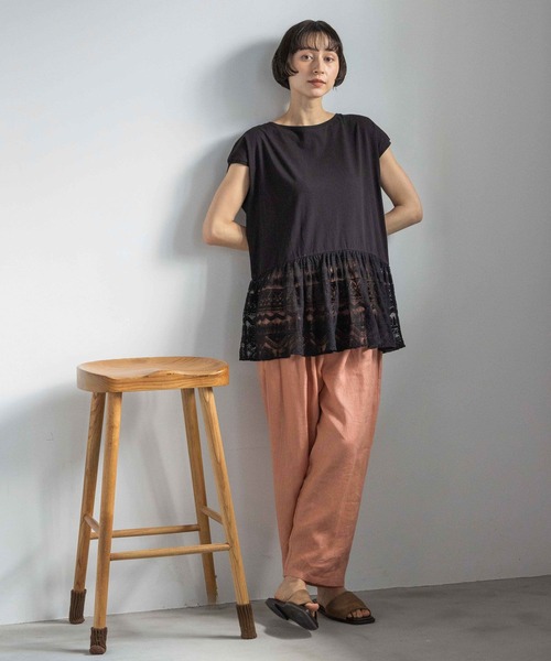 studio CLIP(スタディオクリップ)の「《natural by clip》スソレースキリカエプルオーバー(Tシャツ/カットソー・レディース・ホワイト/ブラック・FREE)」の22枚目の写真