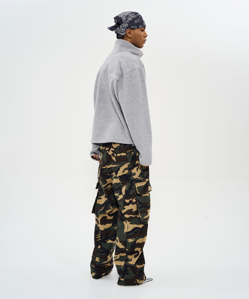 WORLDDILEMA(ワールドジレンマ)の「HALF NECK FLEECE (GREY)(その他トップス・レディース・ライトグレー・FREE)」の2枚目の写真