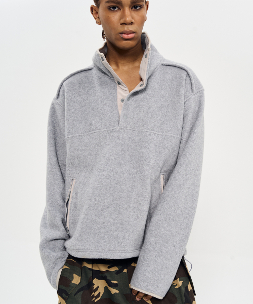 WORLDDILEMA(ワールドジレンマ)の「HALF NECK FLEECE (GREY)(その他トップス・レディース・ライトグレー・FREE)」の11枚目の写真