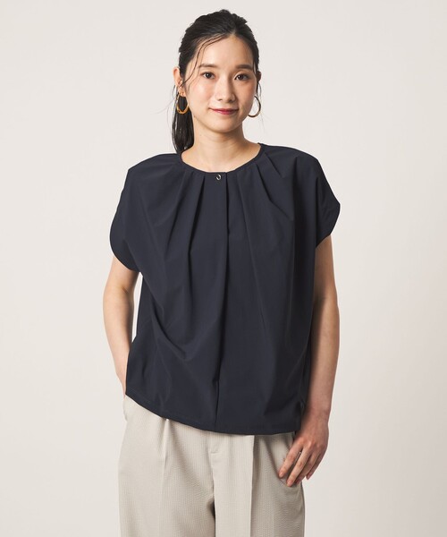 A DAY IN THE LIFE UNITED ARROWS(アデイインザライフユナイテッドアローズ)の「タック プルオーバー <A DAY IN THE LIFE>(Tシャツ/カットソー・レディース・ライトブルー/オフホワイト/ネイビー・FREE)」の3枚目の写真