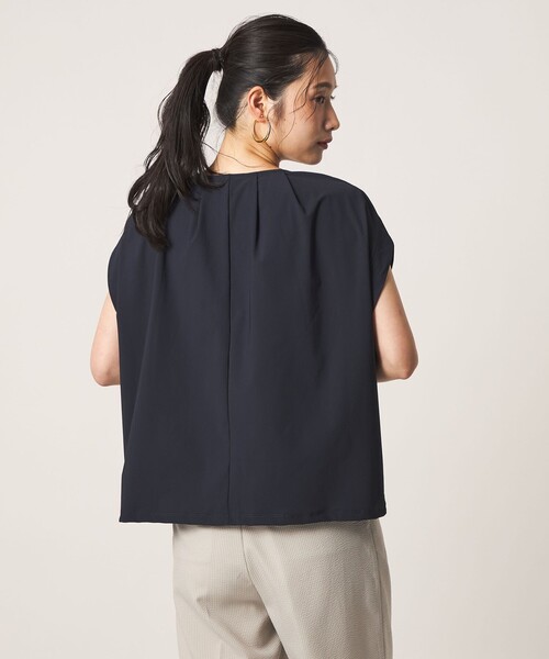 A DAY IN THE LIFE UNITED ARROWS(アデイインザライフユナイテッドアローズ)の「タック プルオーバー <A DAY IN THE LIFE>(Tシャツ/カットソー・レディース・ライトブルー/オフホワイト/ネイビー・FREE)」の22枚目の写真