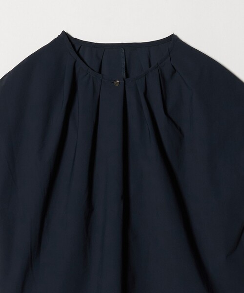 A DAY IN THE LIFE UNITED ARROWS(アデイインザライフユナイテッドアローズ)の「タック プルオーバー <A DAY IN THE LIFE>(Tシャツ/カットソー・レディース・ライトブルー/オフホワイト/ネイビー・FREE)」の11枚目の写真