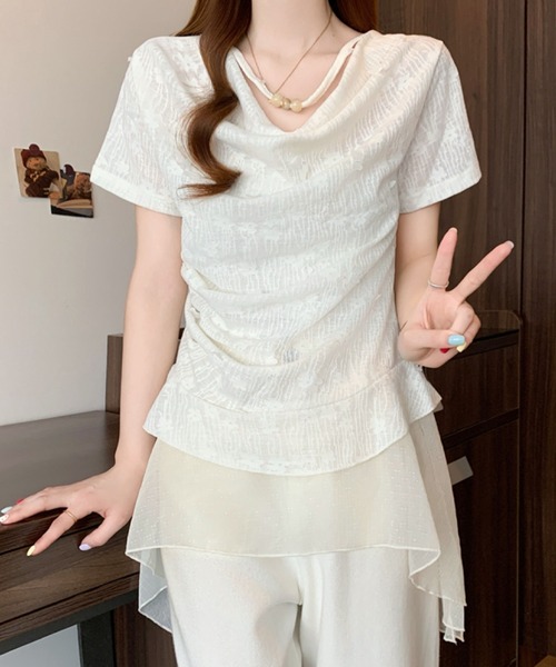 2ly2(トゥーリートゥー)の「オフショル風シアーデザインカットソー レディース ドレープトップス(Tシャツ/カットソー・レディース・グリーン/ホワイト・FREE)」の5枚目の写真