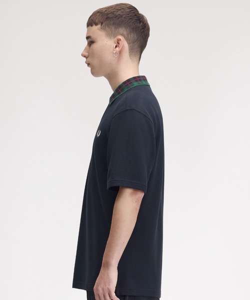 FRED PERRY(フレッドペリー)の「Tartan Collar Polo Shirt/タータンチェックカラーポロシャツ(ポロシャツ・メンズ・ネイビー・M/S/L)」の5枚目の写真