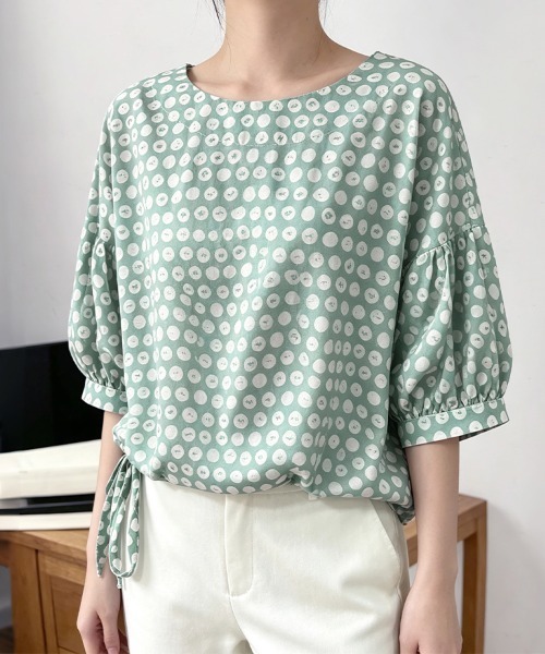 ReRe（リリ）の「総柄デザインブラウス（シャツ/ブラウス・レディース・ベージュ/ネイビー/ミント・MEDIUM/X-LARGE/LARGE）」の10枚目の写真
