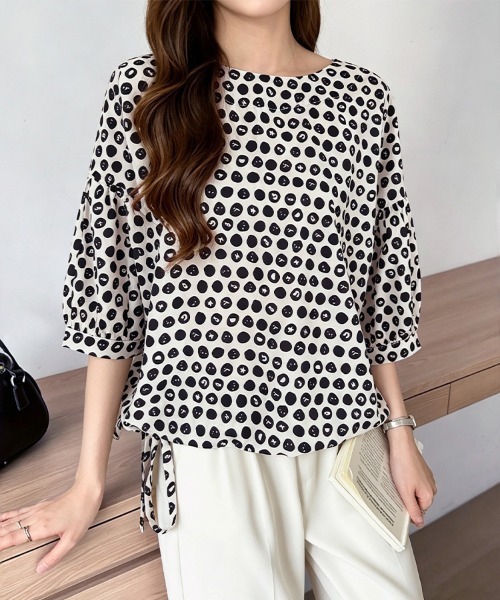 ReRe（リリ）の「総柄デザインブラウス（シャツ/ブラウス・レディース・ベージュ/ネイビー/ミント・MEDIUM/X-LARGE/LARGE）」の18枚目の写真