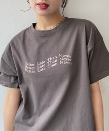オーバーサイズロゴTシャツ