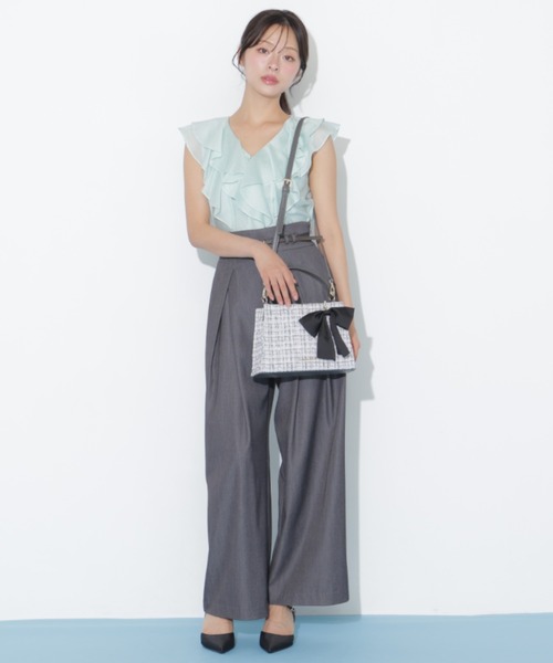 JILL by JILL STUART（ジルバイジルスチュアート）の「キルティングワンハンドルバッグ（ショルダーバッグ・レディース・ホワイト系その他/ブラック系その他・FREE）」の14枚目の写真