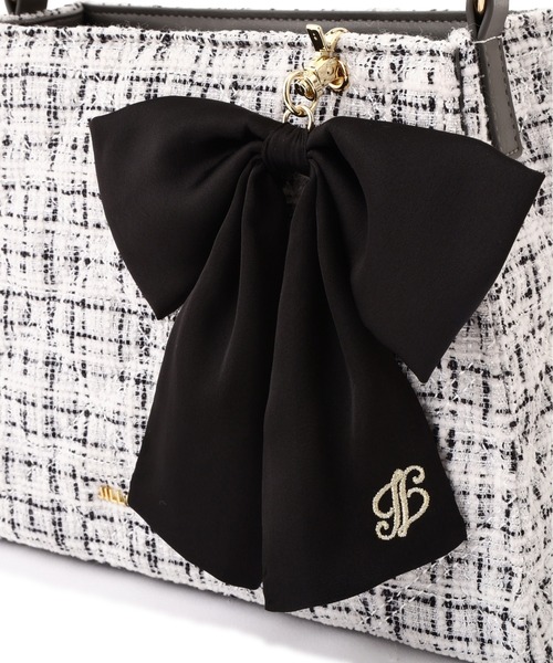JILL by JILL STUART（ジルバイジルスチュアート）の「キルティングワンハンドルバッグ（ショルダーバッグ・レディース・ホワイト系その他/ブラック系その他・FREE）」の19枚目の写真