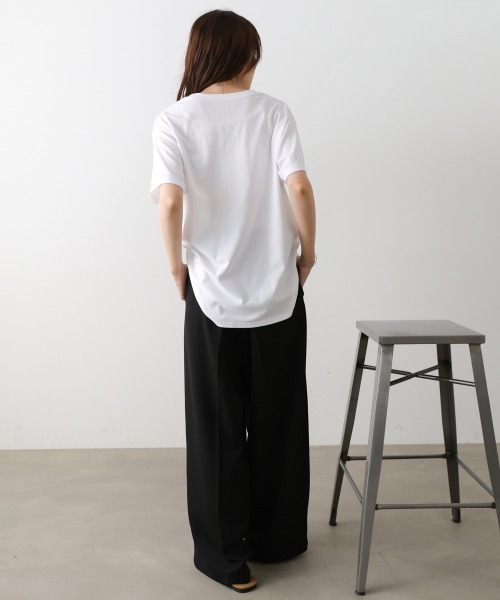 Bab(バブ)の「立体プリントオーバーサイズロゴTEE(Tシャツ/カットソー・レディース・オフホワイト/ブラウン/ブラック・FREE)」の13枚目の写真