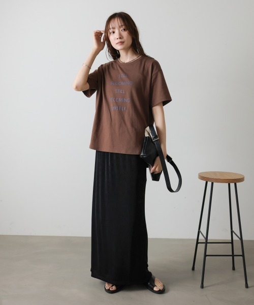 Bab(バブ)の「立体プリントオーバーサイズロゴTEE(Tシャツ/カットソー・レディース・オフホワイト/ブラウン/ブラック・FREE)」の6枚目の写真