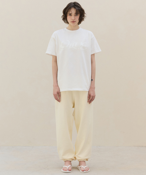 MTTIRE（マティレ）の「Essence T-shirt / White（Tシャツ/カットソー・レディース・その他・LARGE/MEDIUM/SMALL/X-LARGE）」の4枚目の写真
