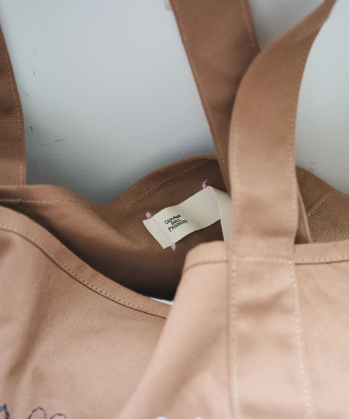 common gull products.(コモンガルプロダクツ)の「ぬるくゆるいcommon gull products. bag(トートバッグ・レディース・アイボリー/マスタード/ピンク系・フリー)」の4枚目の写真