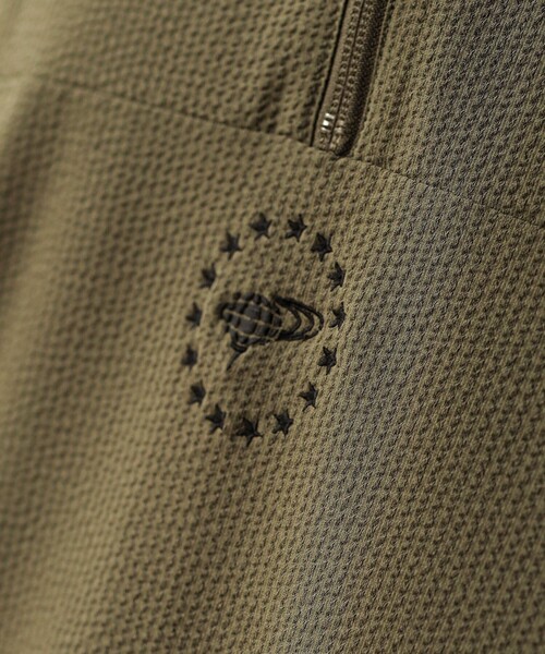 BEAMS GOLF(ビームスゴルフ)の「ORANGE LABEL / シアサッカー 撥水 ハーフジップ ブルゾン(ブルゾン・メンズ・ネイビー/グレー/オリーブ・SMALL/MEDIUM/LARGE/X-LARGE)」の5枚目の写真