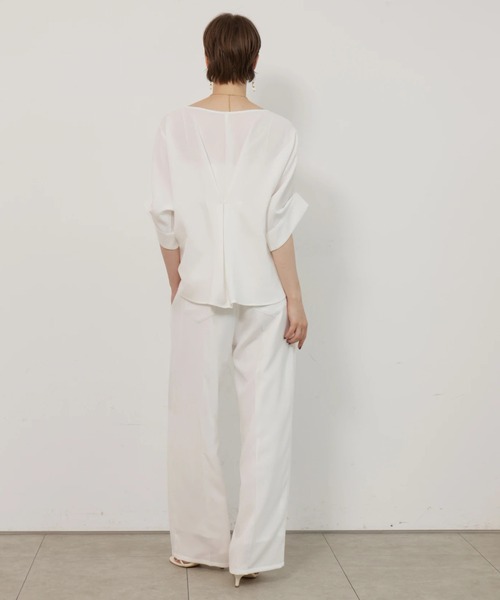 CADUNE(カデュネ)の「タックストレートパンツ(その他パンツ・レディース・ホワイト/ネイビー・38/36/34)」の10枚目の写真