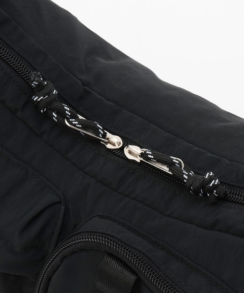 LOVETOXIC(ラブトキシック)の「【LTXC】ダブルポケットナイロンショルダー(ショルダーバッグ・キッズ・オフホワイト/シルバー/ブラック・F)」の14枚目の写真