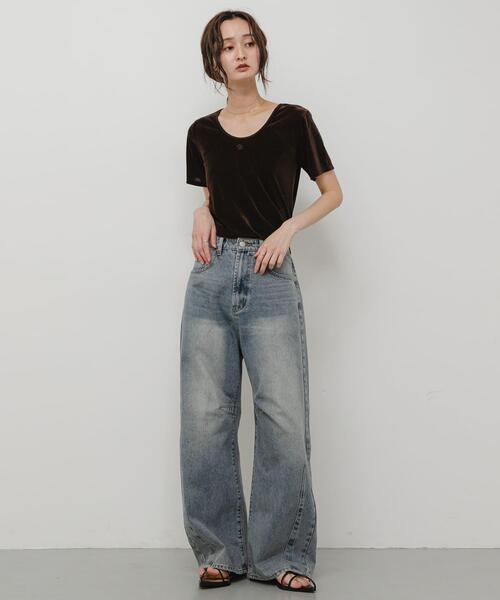 SENSE OF PLACE by URBAN RESEARCH(センスオブプレイスバイアーバンリサーチ)の「2WAYシシュウベロアTシャツ(Tシャツ/カットソー・レディース・ブラウン/ネイビー/ピンク・ONE)」の6枚目の写真
