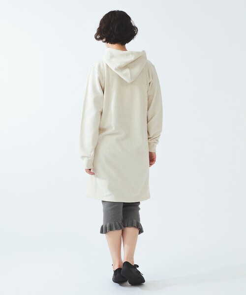 Ray BEAMS（レイビームス）の「【別注】Champion / フーディー スウェット ワンピース（ワンピース・レディース・ナチュラル/ネイビー・SMALL/MEDIUM）」の5枚目の写真