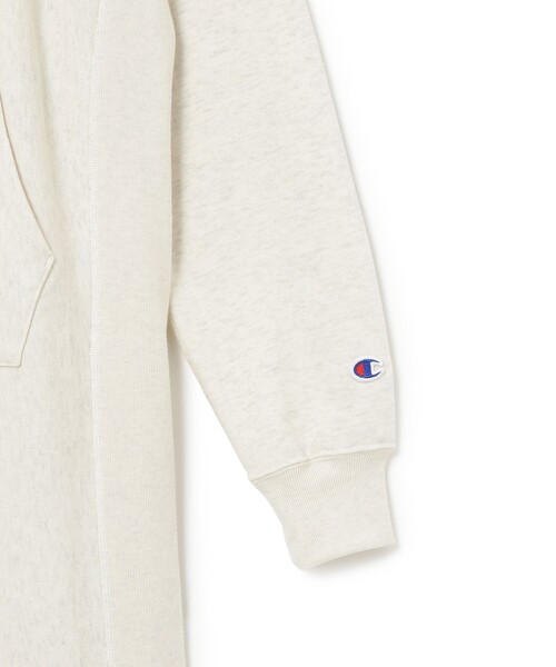 Ray BEAMS（レイビームス）の「【別注】Champion / フーディー スウェット ワンピース（ワンピース・レディース・ナチュラル/ネイビー・SMALL/MEDIUM）」の12枚目の写真