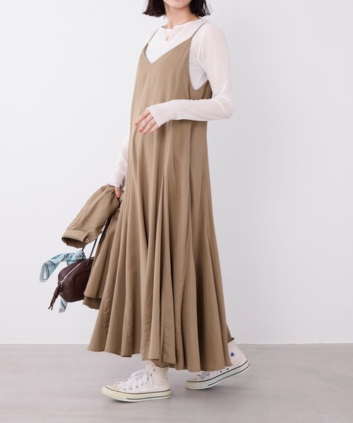 MICA&DEAL(マイカ&ディール)の「フィブリルキャミワンピース(ワンピース・レディース・チャコールグレー/ブラウン/ベージュ・FREE)」の15枚目の写真