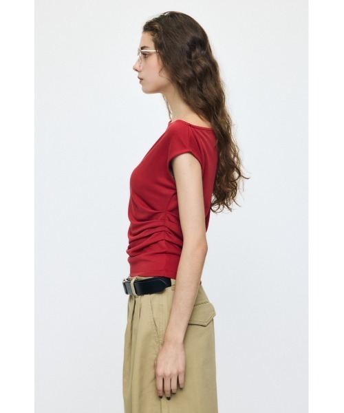 MOUSSY(マウジー)の「ASYMMETRY NECK RIBBON トップス(タンクトップ・レディース・ホワイト/レッド/ブラック・FREE)」の15枚目の写真