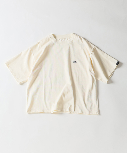 B.C STOCK(ベーセーストック)の「C.H.G. レイカン Tシャツ(Tシャツ/カットソー・メンズ・ブラック/パープル/カーキ/ベージュ/ホワイト/ブルー系その他・MEDIUM/LARGE)」の2枚目の写真