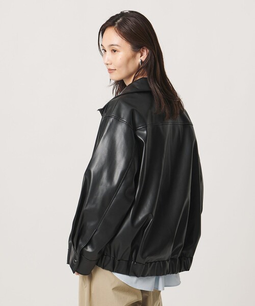 UNITED ARROWS(ユナイテッドアローズ)の「スタンドカラー レザーライク ブルゾン(ブルゾン・レディース・ダークブラウン/ブラック・38/36)」の13枚目の写真