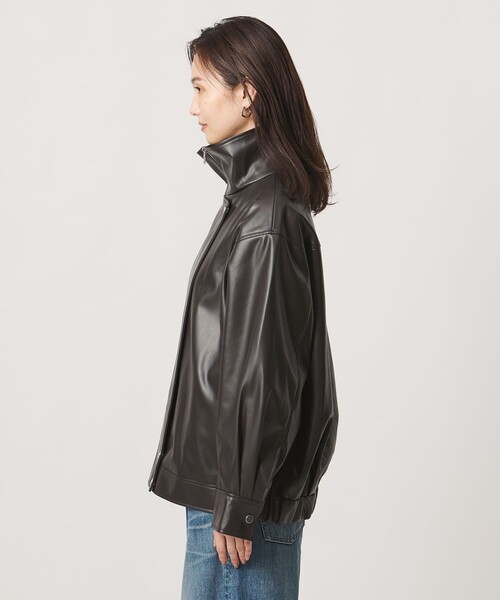 UNITED ARROWS(ユナイテッドアローズ)の「スタンドカラー レザーライク ブルゾン(ブルゾン・レディース・ダークブラウン/ブラック・38/36)」の16枚目の写真