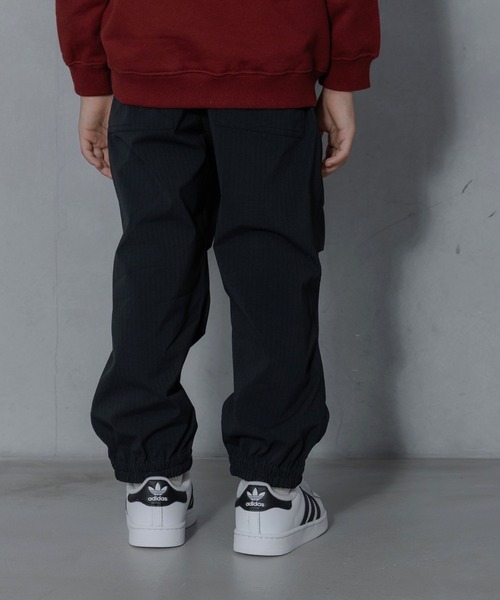 MAKE YOUR DAY(メイクユアデイ)の「パラシュートパンツ■80~140cm(その他パンツ・キッズ・カーキ/ブラック・140/80/90/100/110/120/130)」の16枚目の写真