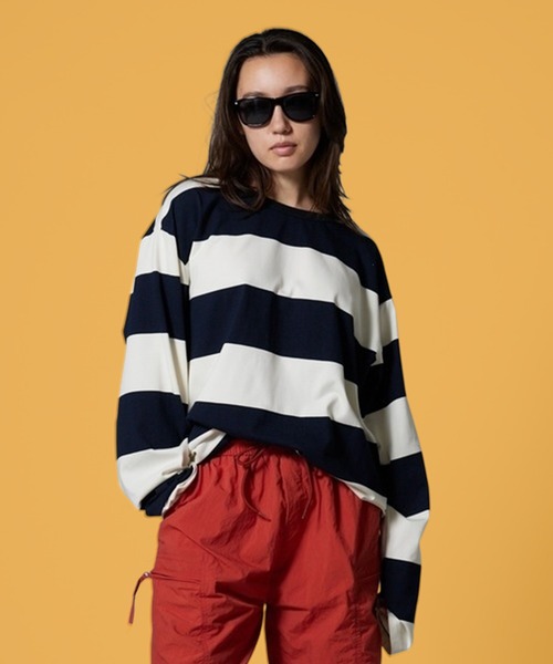 OK YESTERDAY(オッケーイエスタデイ)の「OK YESTERDAY / オーケー イエスタデイ ワイドボーダーロンT/Wide-Striped Long-Sleeve T-Shirt(Tシャツ/カットソー・メンズ・ホワイト×ネイビー/ホワイト×ブラック/ブラック×グレー・L/M)」の2枚目の写真