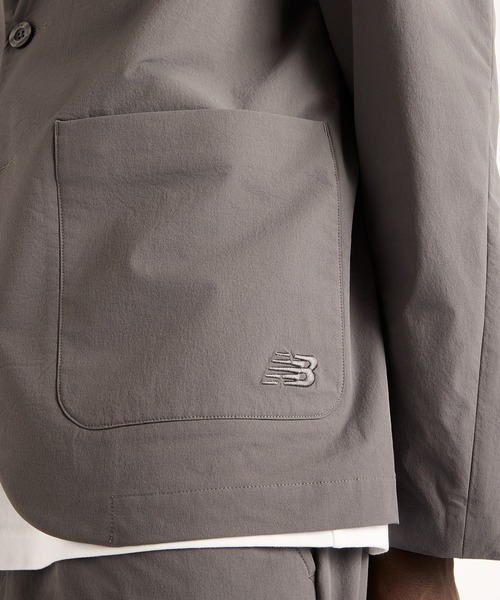 NEW BALANCE(ニューバランス)の「NB GREY ナイロンシングルジャケット(ナイロンジャケット・メンズ・スミクロ/ブラック/ブルーグレー・SMALL/XX-LARGE/X-LARGE/LARGE/MEDIUM)」の18枚目の写真