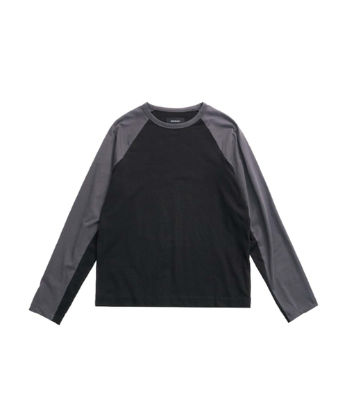 999HUMANITY(999ヒューマニティ)の「デュアルトーンラグランロングスリーブTシャツ(ブラック)(Tシャツ/カットソー・メンズ・その他・OS/1(S)/2(M)/3(L))」の1枚目の写真