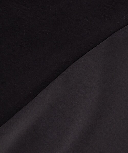 NOLLEY’S(ノーリーズ)の「ウォッシャブルサテン×ベア天両前タンクトップ(タンクトップ・レディース・ブラック/ホワイト・38/40/42/36)」の7枚目の写真