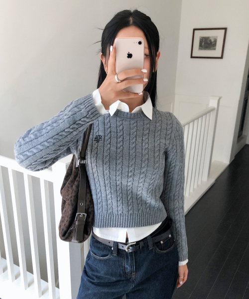 muahmuah（ムーアムーア）の「刺繍ケーブル編み クルーネックニット [杢グレー]（ニット/セーター・レディース・その他・FREE）」の6枚目の写真