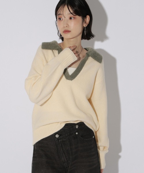 LAKOLE（ラコレ）の「バイカラースキッパーニットプルオーバー / 855388（ニット/セーター・レディース・アイボリー/グレー/ブラウン・FREE）」の2枚目の写真