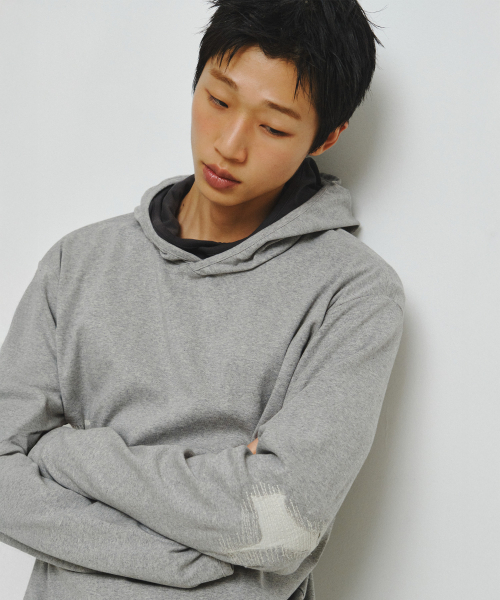 ENDOOR(エンドア)の「スカー フィンガーホールパーカー(グレー)(パーカー・レディース・MD.Gray・LARGE/MEDIUM)」の6枚目の写真